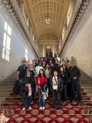 Les lycéens de Saint Léon Sénart dans le Palais du Luxembourg, siège du Sénat
